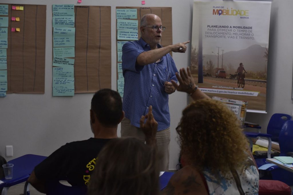 Moradores e equipes da Prefeitura indicam prioridades para o Plano de Mobilidade Urbana de Maricá